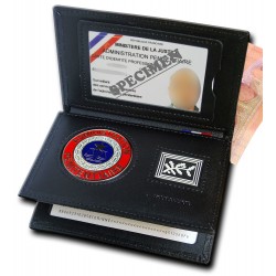 Porte-carte 3 volets Administration Pénitentiaire – Médaille + Grade au choix Porte-Carte Administration Pénitentiaire PCA006...