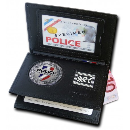 Porte-carte 3 volets Police – Médaille 48 mm + Grade au choix (format CB) Porte-Carte Police Nationale PCA006PNPorte-Carte Po...