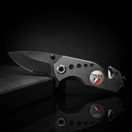 Couteaux Petit Modèle destiné aux professionnels avec estampille de service Couteaux CTX002Couteaux
