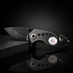 Couteau compact destiné aux professionnels avec logo personnalisable Couteaux CTX002PCouteaux